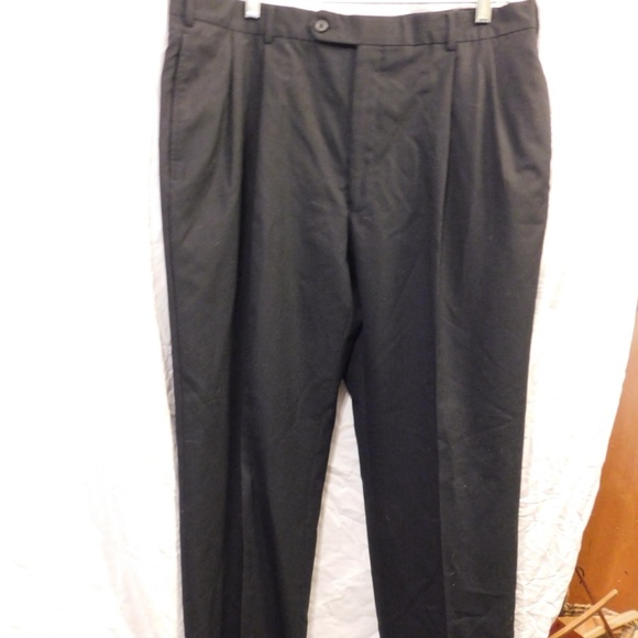 Jos A Bank Black Men's Slacks 38 R - Picture 1 of 5
